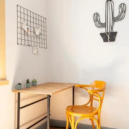 Cozy Flat 6 Min Walking To Taksim Square Provincia di Istanbul