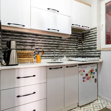 Appartamento Cozy Flat 6 Min Walking To Taksim Square *